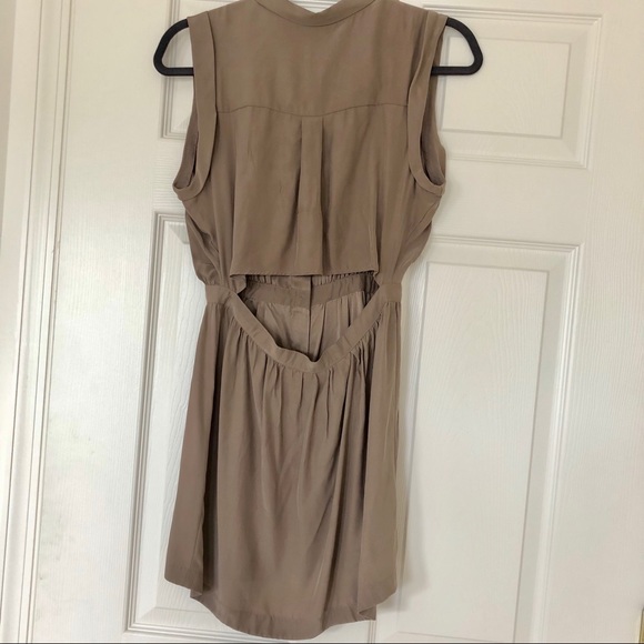 Urban Outfitters 100% Silk Taupe Shirtdress (S) - Picture 3 of 4